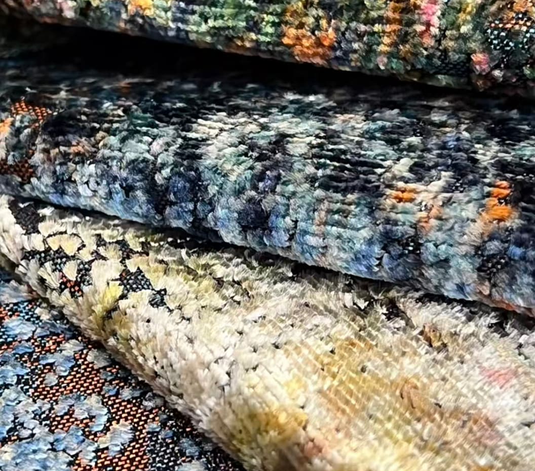 JBL Vysoce kvalitní Jacqurard Samet Fabric Fashion Nová kolekce Brilantní barvy Vzor Morden Styl Jacquard Samet na pohovku